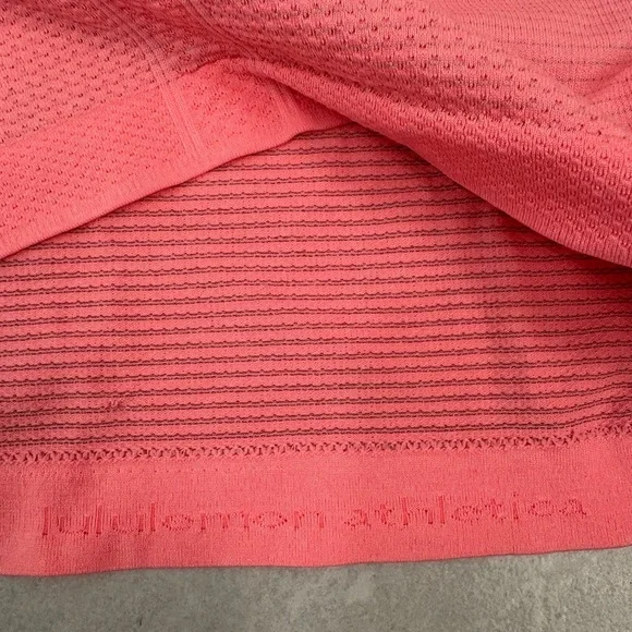 Lululemon Swiftly Tech Long Sleeve Hip Length T-shirt in Heathered Flare Size 6 - Picture 11 of 11